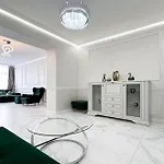 شقة Tamanska Luxury إلفيف