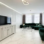 شقة Tamanska Luxury *