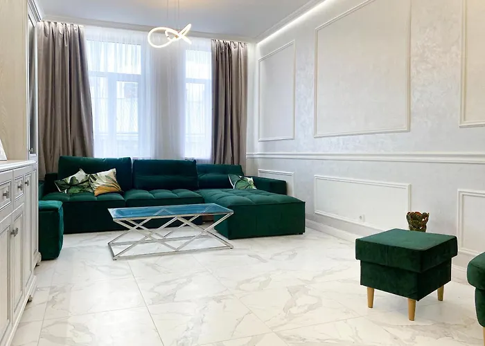 Tamanska Luxury דירה