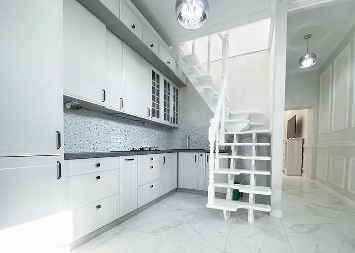 Tamanska Luxury דירה